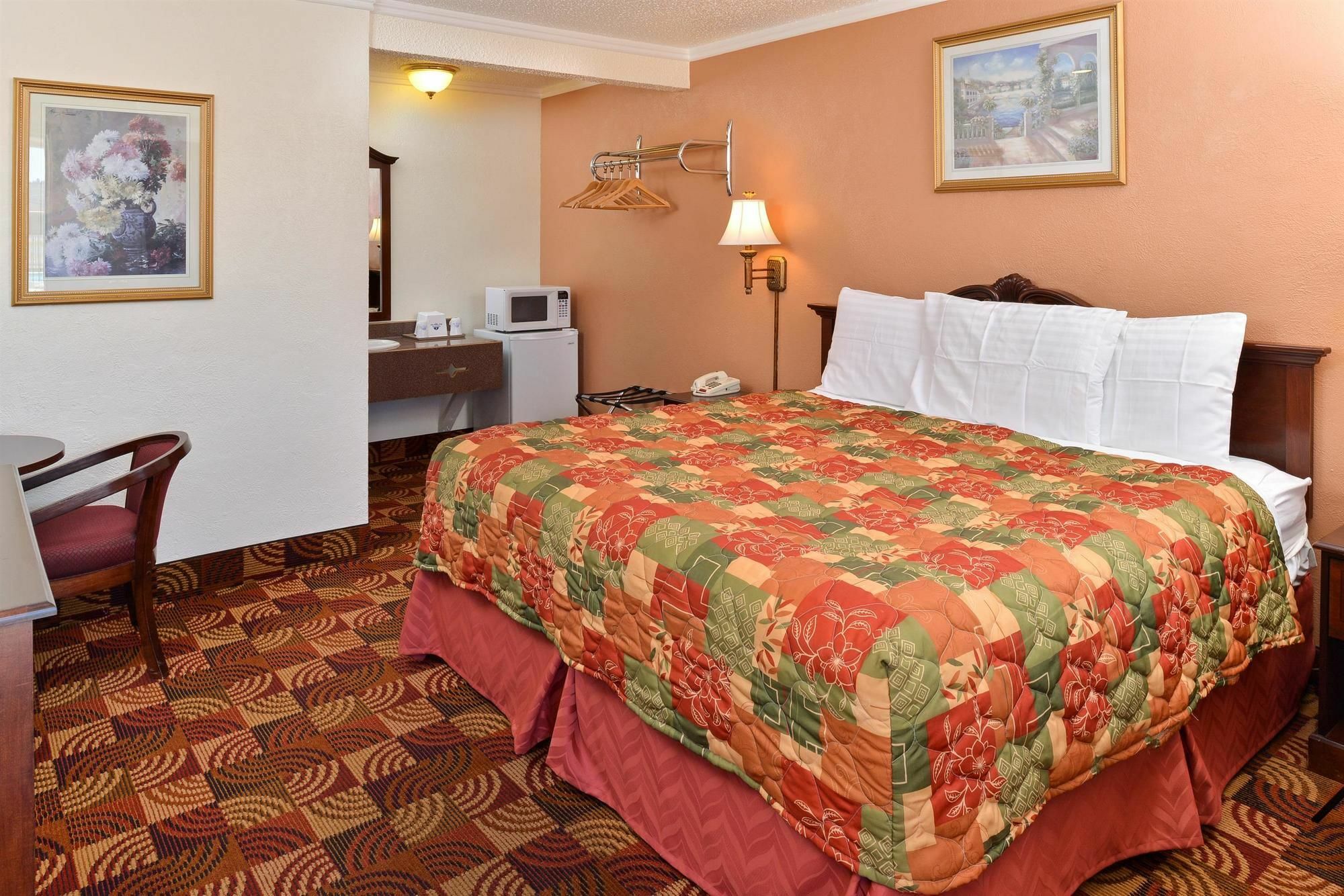 Americas Best Value Inn & Suites Klamath Falls Eksteriør billede